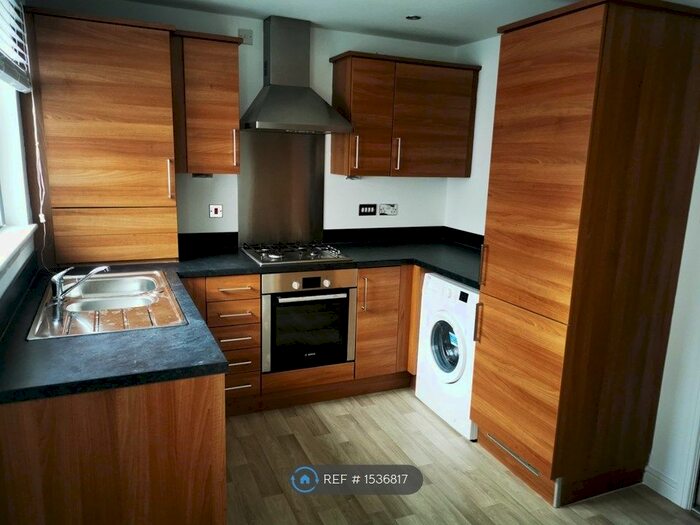 1 Bedroom Flat To Rent In Endrick Court, Stenhousemuir, FK5