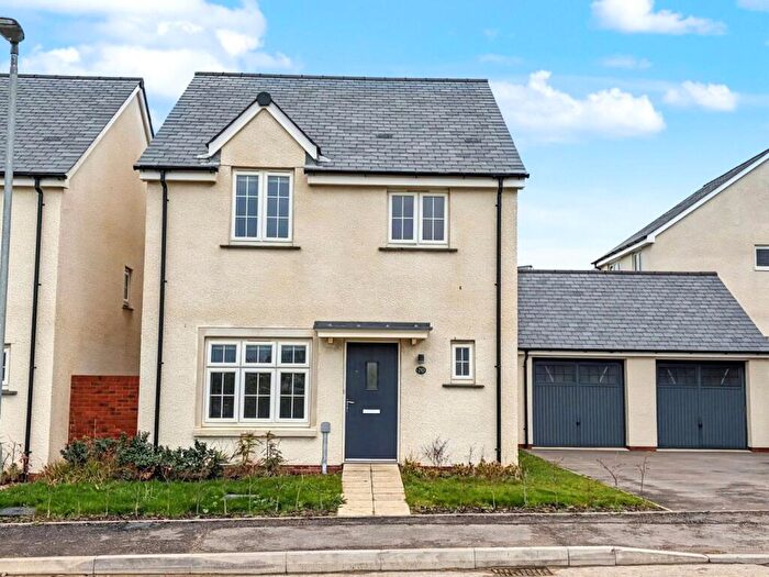 3 Bedroom Detached House For Sale In Reden Road, Bude, Cornwall, EX23