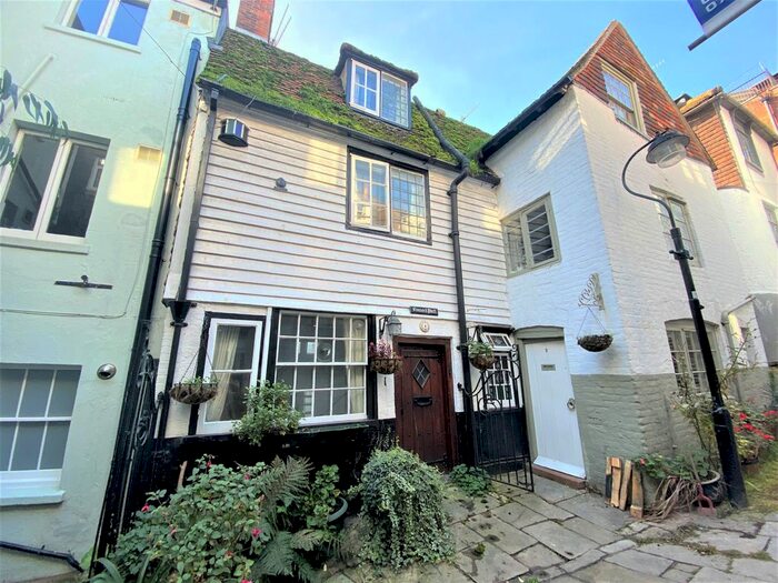 2 Bedroom Terraced House To Rent In Sinnock Square, Hastings, TN34