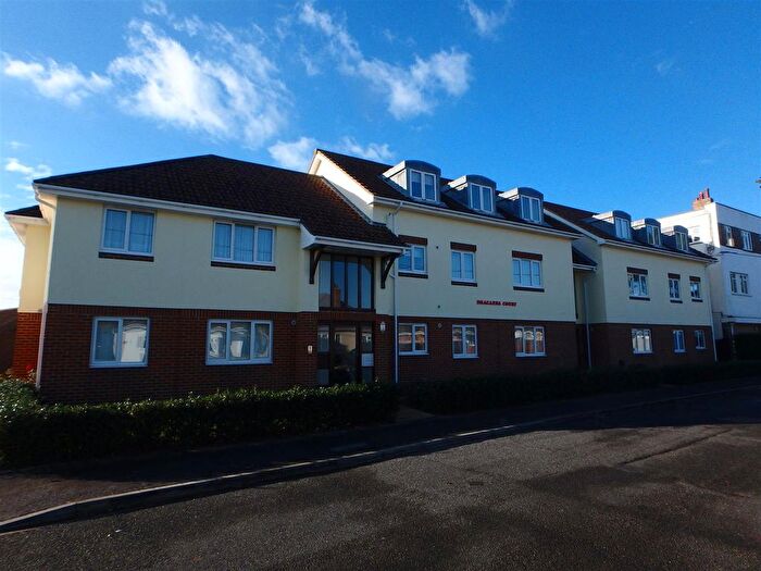 2 Bedroom Flat To Rent In Dracaena Court, Seaward Avenue, Barton On Sea, BH25