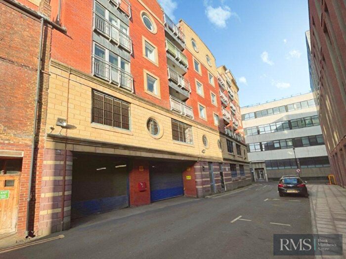 2 Bedroom Flat For Sale In Parish View, Newcastle Upon Tyne, NE1