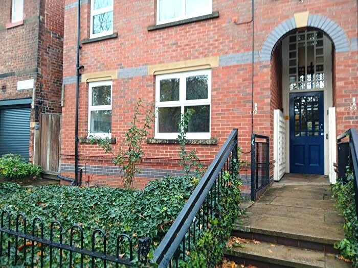 2 Bedroom Flat To Rent In Broomspring Lane, Sheffield, S10