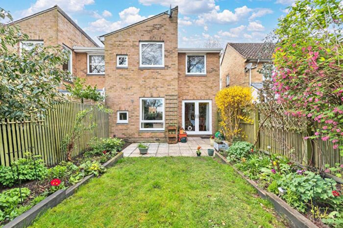 3 Bedroom End Of Terrace House For Sale In Grove Gardens, Fordham, CB7