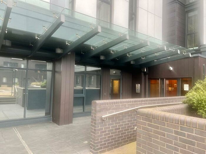 1 Bedroom Flat To Rent In Centrillion Point, CR0