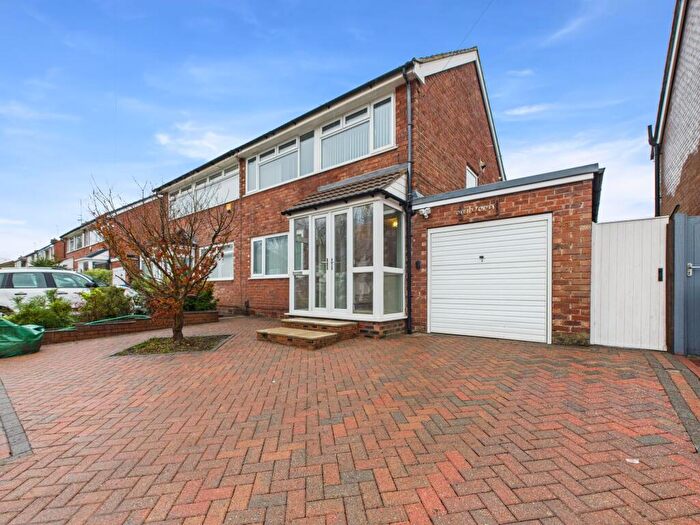 3 Bedroom Semi Detached House For Sale In Hathaway Road, Gateacre, Liverpool., L25