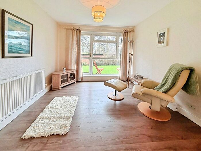 2 Bedroom Flat For Sale In Townfield Gardens, Townfield Road, Altrincham, Greater Manchester, WA14
