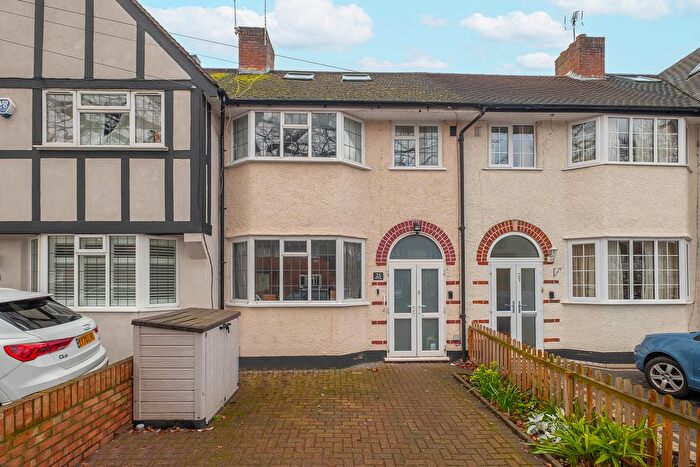 4 Bedroom Terraced House For Sale In Mill Road, Twickenham, TW2
