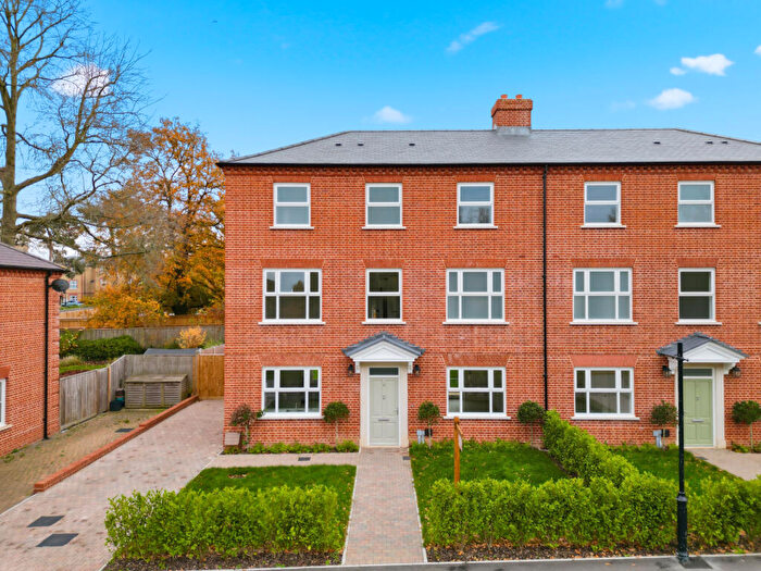 5 Bedroom Semi-Detached House For Sale In The Chaplin Collection, Trent Park, Barnet, EN4