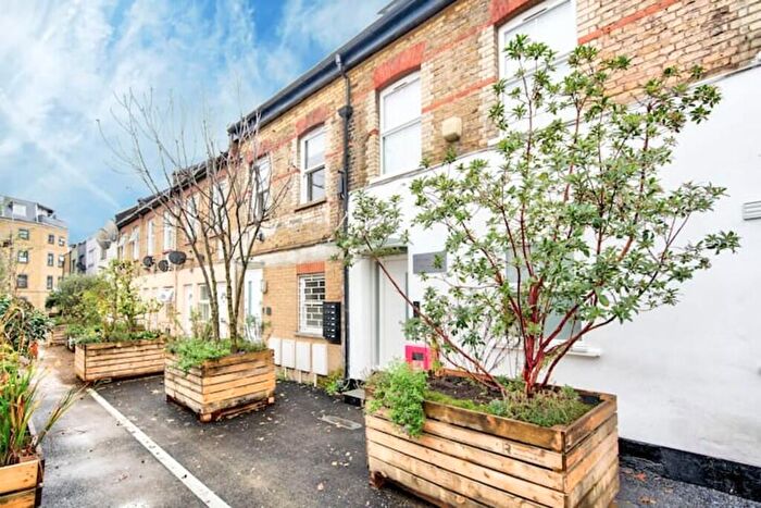 1 Bedroom Apartment To Rent In Millers Terrace, Dalston, London, E8