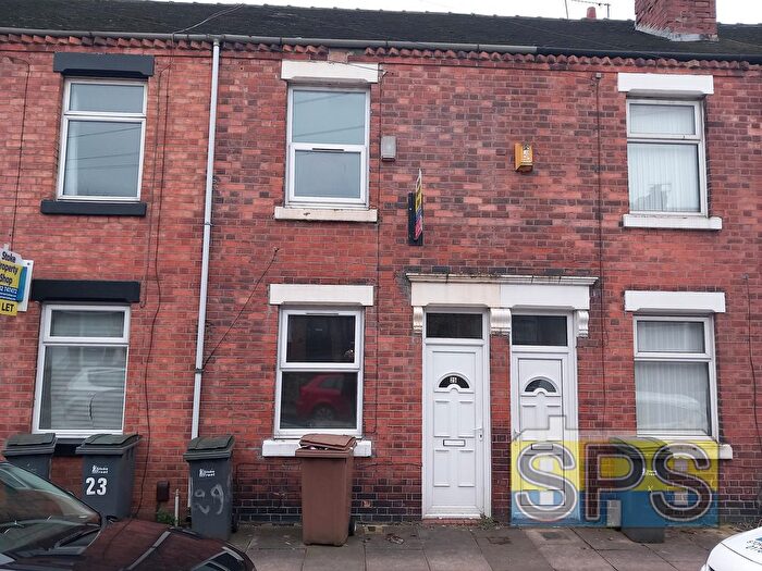 4 Bedroom Terraced House To Rent In Haywood Street, Stoke-On-Trent, ST4