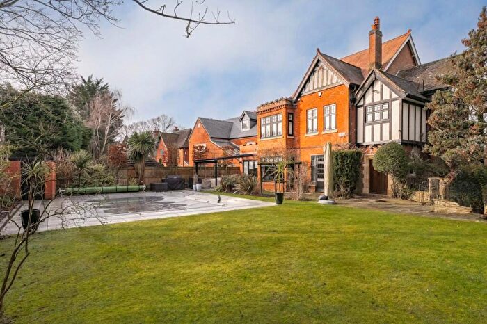 5 Bedroom Detached House For Sale In Newmarket Road, Norwich, NR4