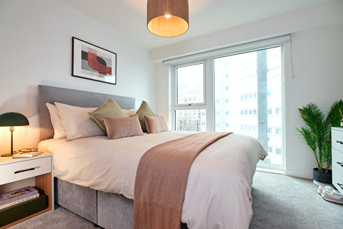 2 Bedroom Apartment To Rent In Ellis Street, Birmingham, B1