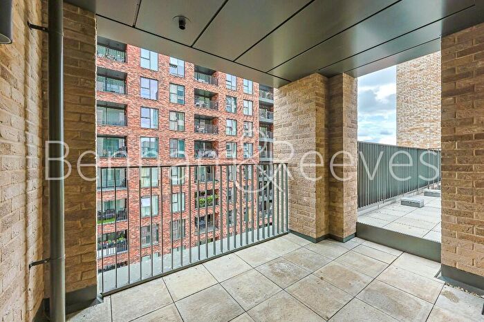 2 Bedroom Apartment To Rent In Sanday Drive, Colindale Gardens, NW9