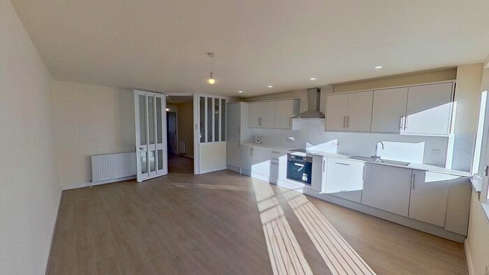 2 Bedroom Flat To Rent In Fettes Row, Edinburgh, Midlothian, EH3