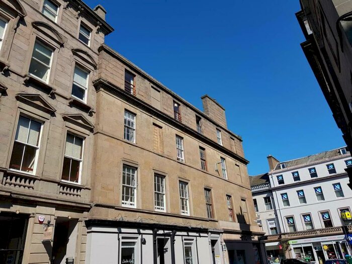 4 Bedroom Flat To Rent In / Bank Street, DD1