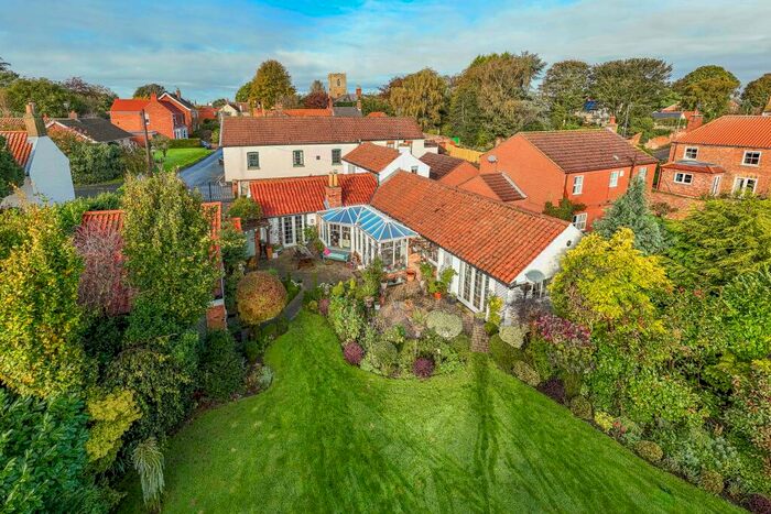 3 Bedroom Detached House For Sale In Sunnyside Cottage, High Street, Everton, Doncaster, DN10