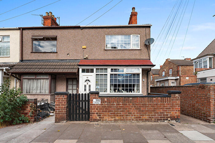 3 Bedroom End Of Terrace House For Sale In Blundell Avenue, Cleethorpes, DN35
