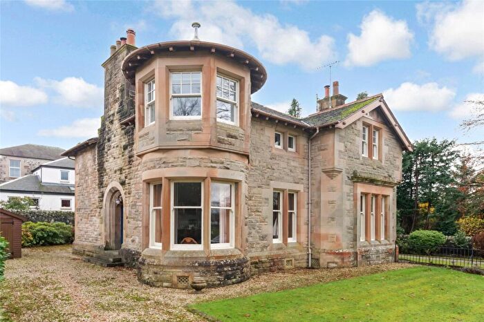 2 Bedroom Property For Sale In Park Road, Kilmacolm, PA13