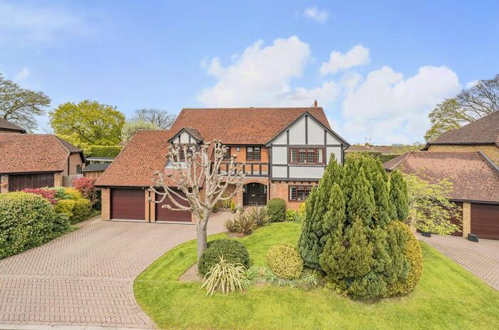 5 Bedroom Detached House For Sale In Ryders, Langton Green, TN3