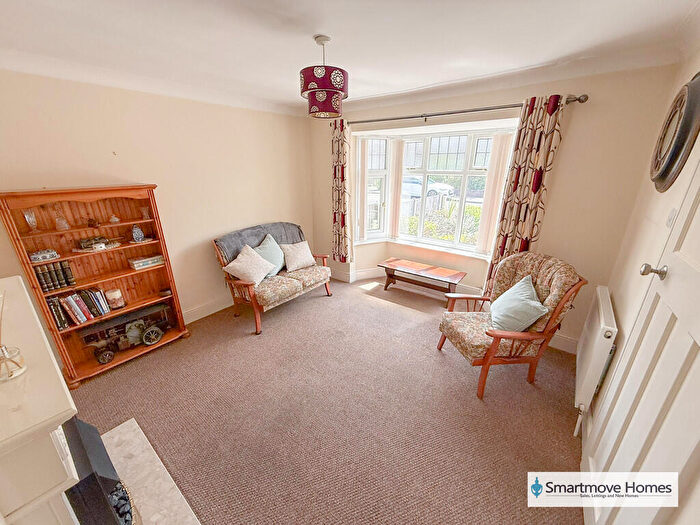 2 Bedroom Semi-Detached Bungalow For Sale In Dannah Crescent, Ripley, DE5