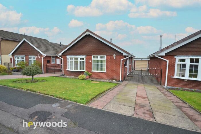 2 Bedroom Detached Bungalow For Sale In Hulme Close, Newcastle, ST5