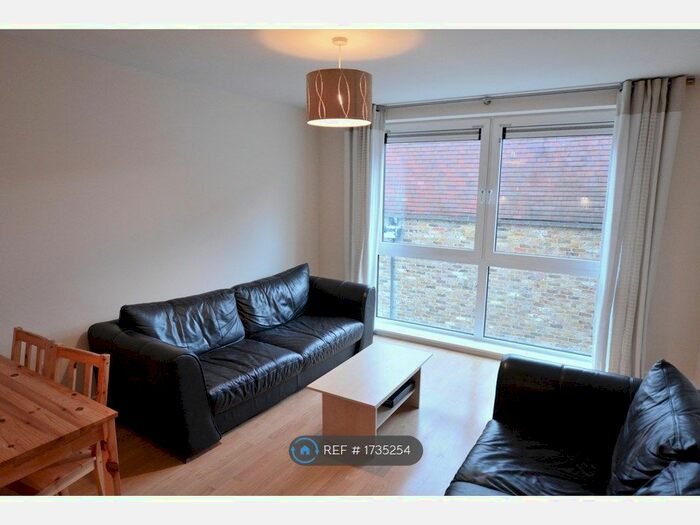 1 Bedroom Flat To Rent In Redford Way, Uxbridge, UB8