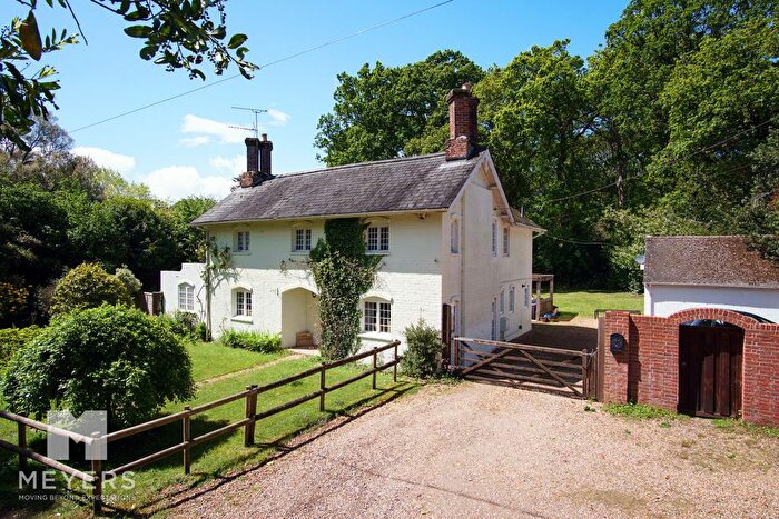 4 Bedroom Detached House For Sale In St. Michaels Road, Verwood, BH31