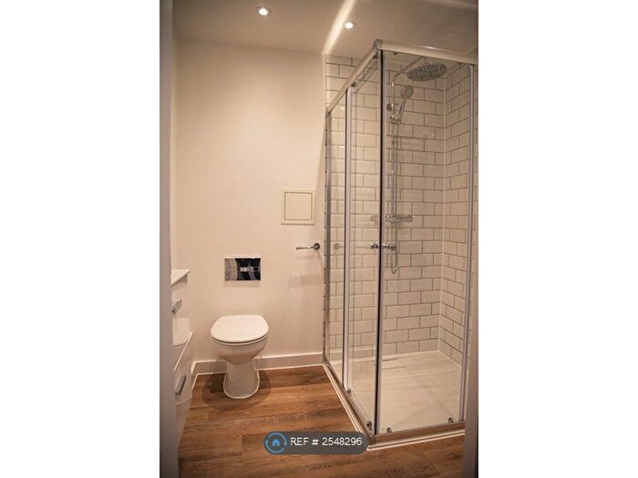 1 Bedroom Flat To Rent In Winnall Manor Road, Winchester, SO23