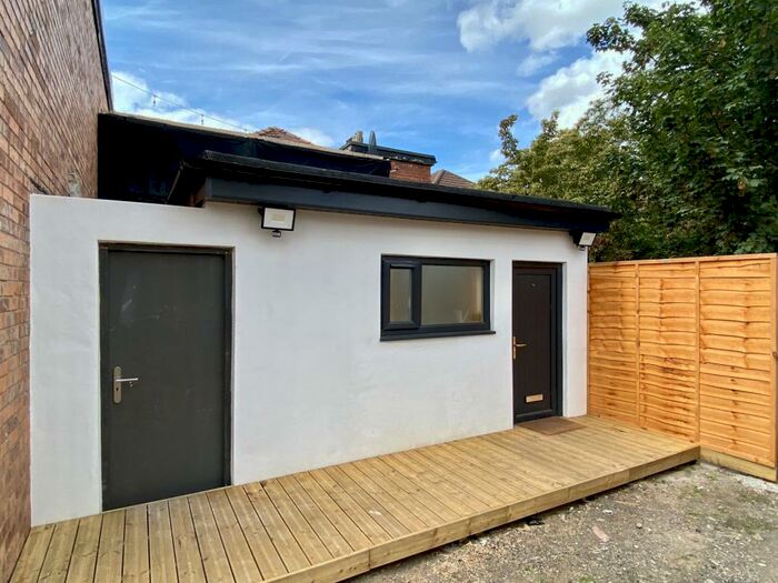 1 Bedroom Flat To Rent In Kingsway, Manchester, Greater Manchester, M19