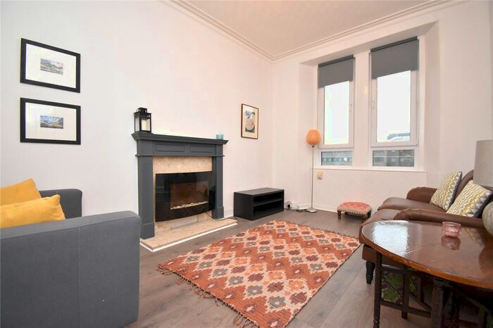 2 Bedroom Flat To Rent In Hillend Place, Edinburgh, EH8