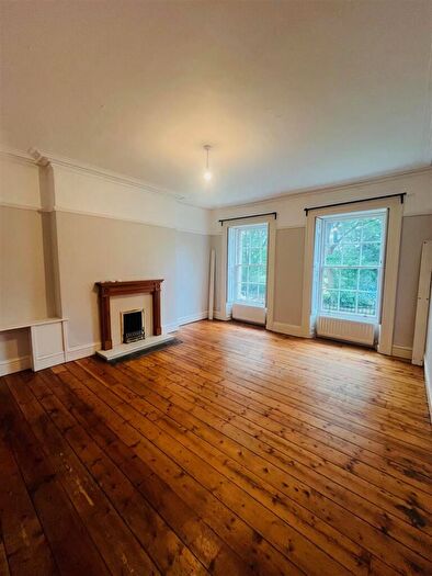 2 Bedroom Apartment To Rent In Leazes Terrace, Newcastle Upon Tyne, NE1