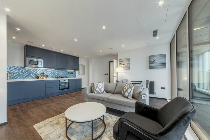 2 Bedroom Flat To Rent In Westgate House, West Gate, London W5