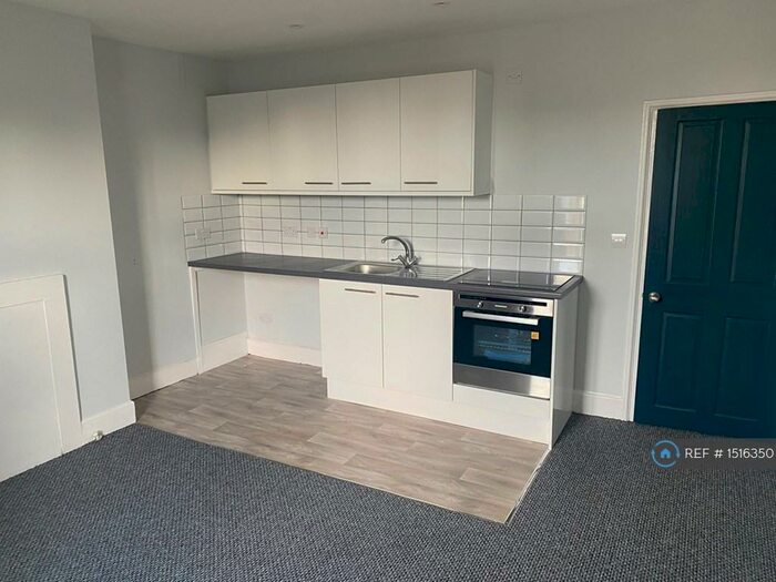 1 Bedroom Flat To Rent In Stoke Road, Guildford, GU1