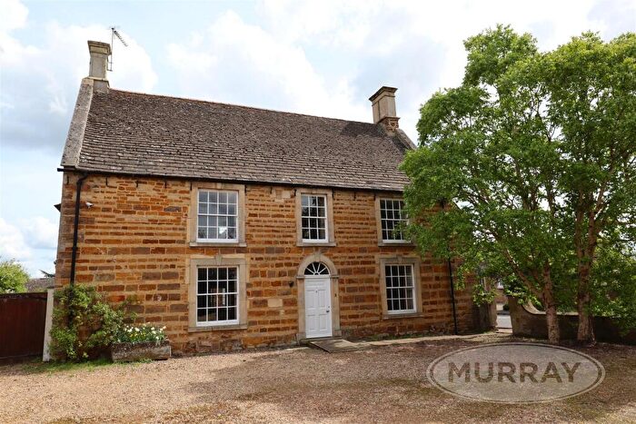 5 Bedroom Character Property For Sale In Uppingham Road, Caldecott, Rutland, LE16