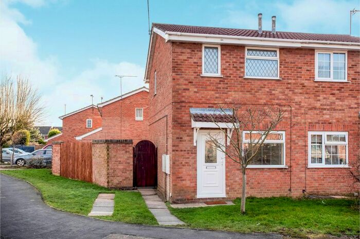 2 Bedroom Semi-Detached House To Rent In Appletree Road, Hatton, Derby, DE65