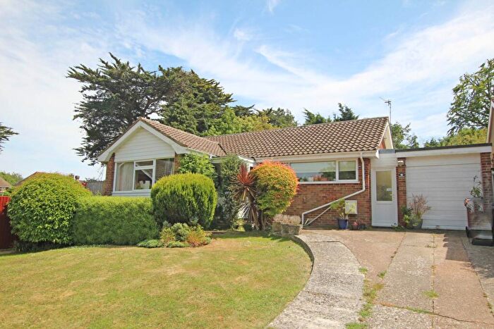2 Bedroom Detached Bungalow For Sale In Salisbury Close, Eastbourne, BN22