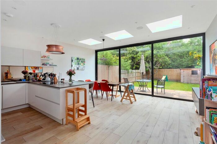 5 Bedroom Semi-Detached House To Rent In Gunnersbury Gardens, London, Uk, W3