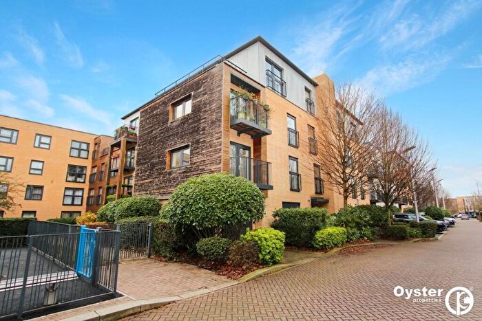 2 Bedroom Flat For Sale In Stanmore, HA7