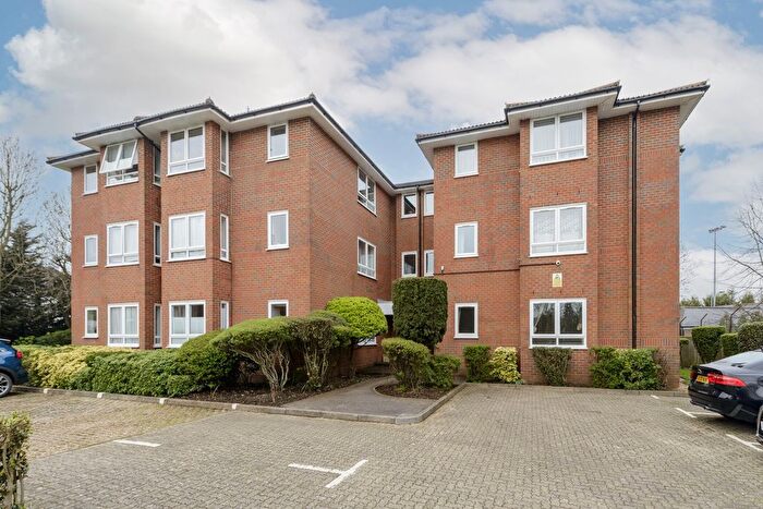 2 Bedroom Flat For Sale In Copperfield Court, Gunnersbury Gardens, London, W3
