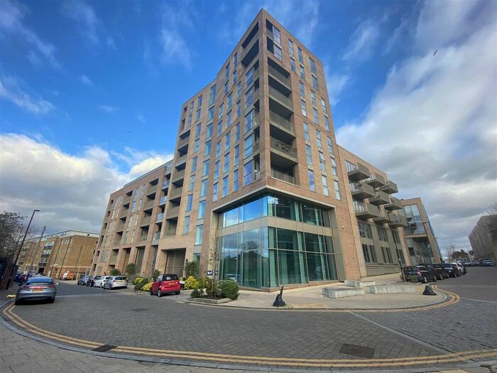 2 Bedroom Flat To Rent In Bond House, Goodwood Road, London, SE14