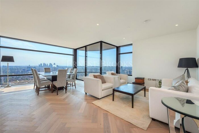 3 Bedroom Apartment To Rent In Principal Tower, Worship Lane, Shoreditch, EC2A