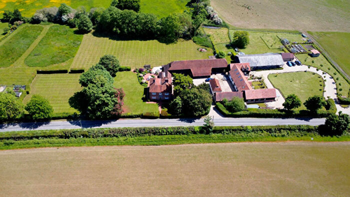 5 Bedroom Detached House For Sale In Ripley Road, East Clandon Guildford, GU4