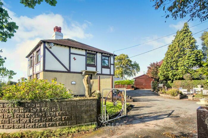 4 Bedroom Detached House To Rent In Alltami Road, Sychdyn, Mold, CH7