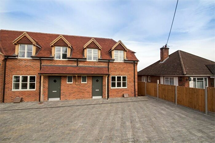 3 Bedroom End Of Terrace House To Rent In Exmoor Gate, Colts Hill, Hampshire, RG29