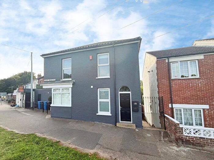 1 Bedroom Flat To Rent In Bishop Bridge Road, Norwich, Norfolk, NR1