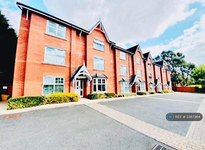 2 Bedroom Flat To Rent In Masons View, Birmingham, B24