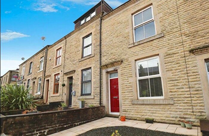 3 Bedroom Terraced House For Sale In Peel Brow, Ramsbottom, Bury, BL0