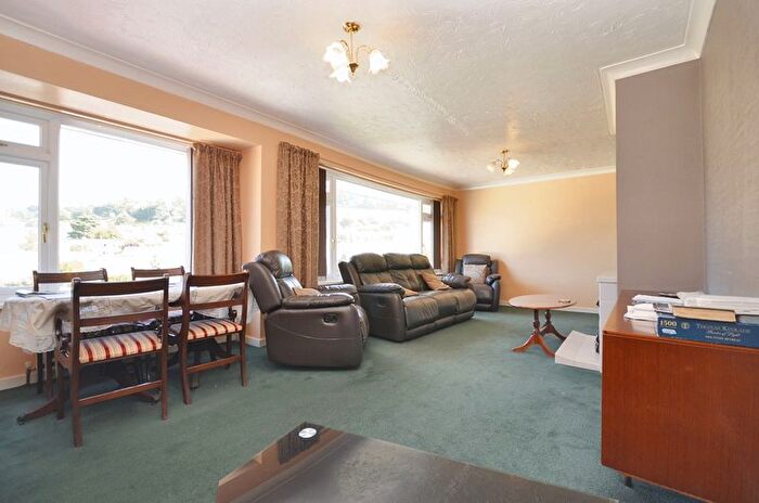 2 Bedroom Semi-detached Bungalow For Sale In Cedar Way, Brixham, TQ5