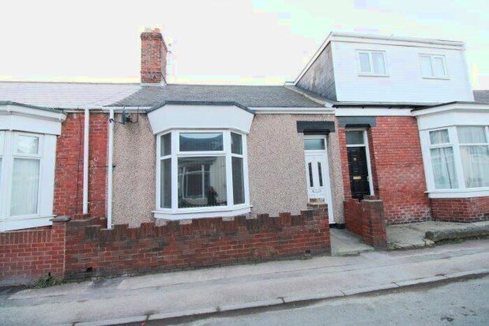 2 Bedroom Cottage To Rent In Moreland Street, Sunderland, SR6