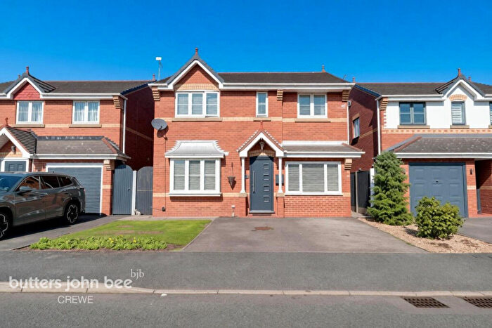 4 Bedroom Detached House For Sale In Thorn Tree Drive, Crewe, CW1